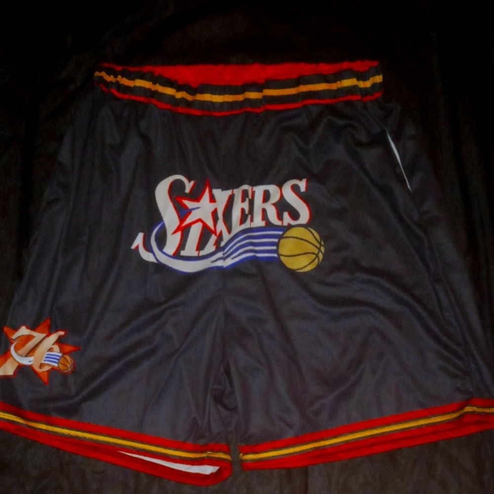 NWOT 76ers basketball shorts